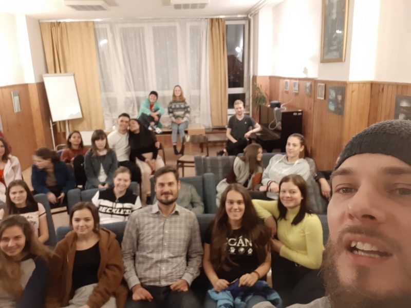 2019. október 18